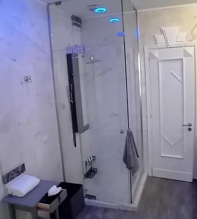Oda ve Kahvaltı Suite184 *