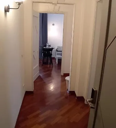Suite184 *